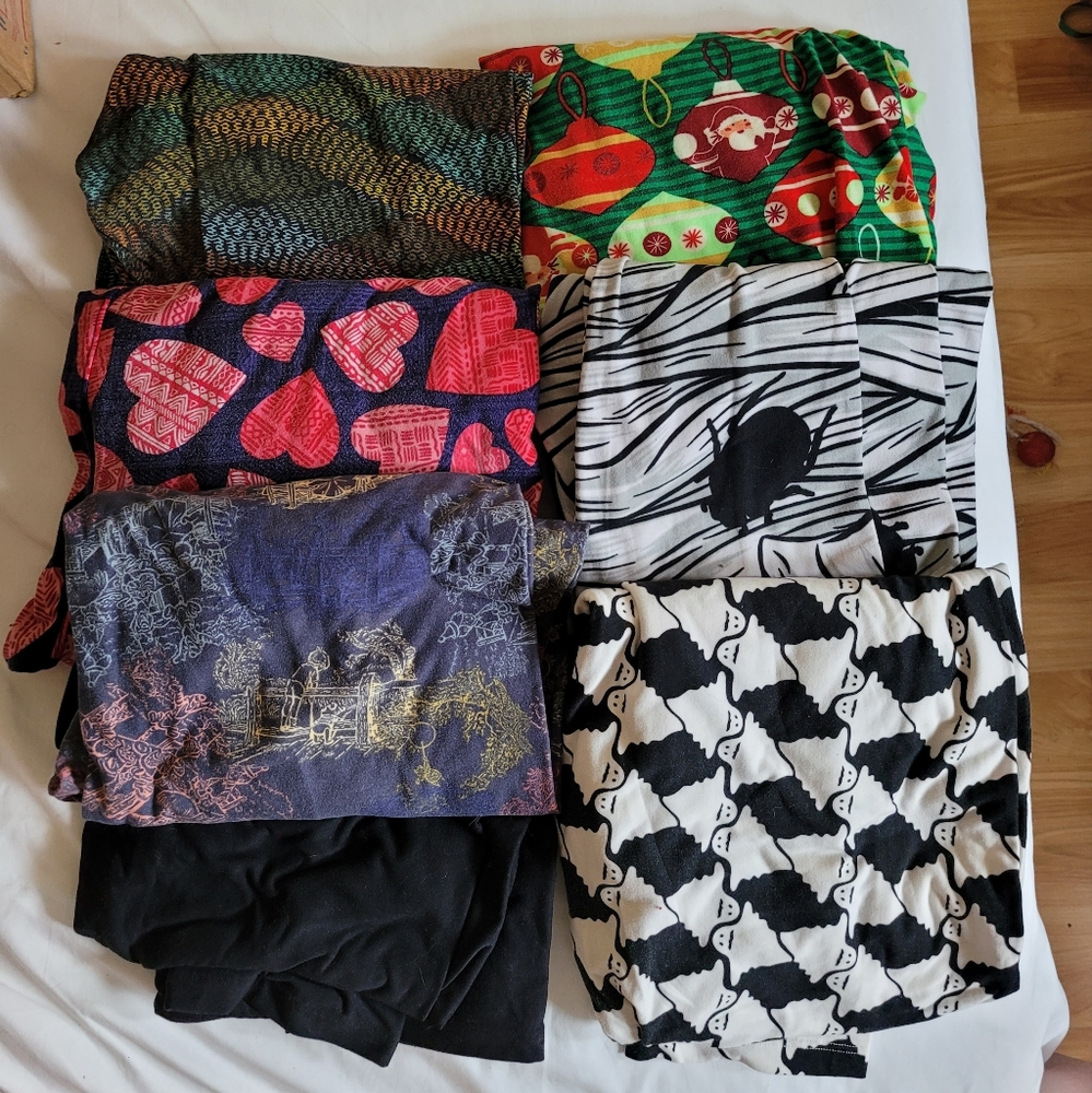 Bundle of 7 LuLaRoe leggings